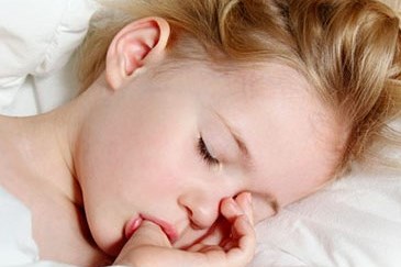 Te lang speen, fles of tuitbeker gebruikt, wat nu?